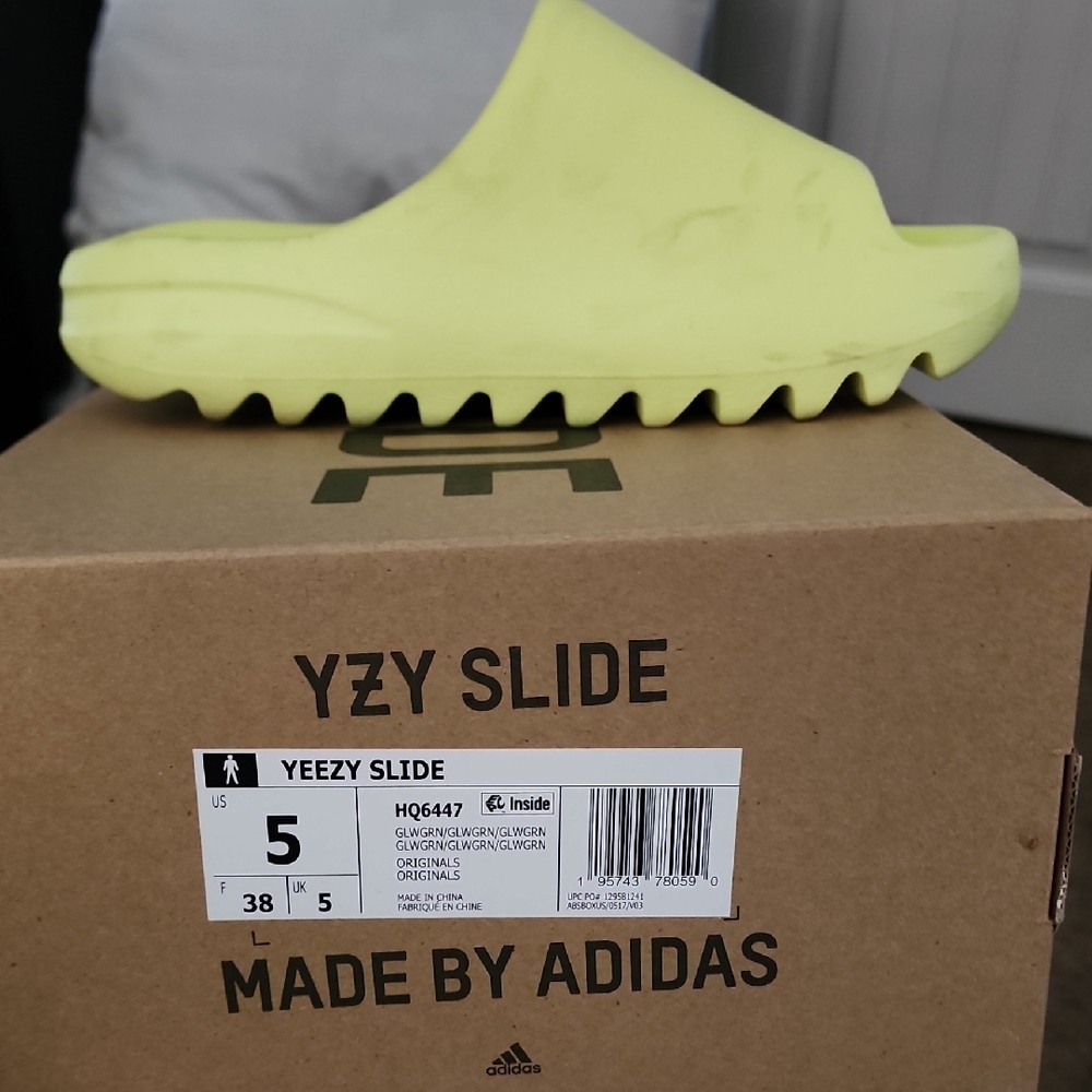 Adidas Kids Yeezy Slide - Bright Yellow